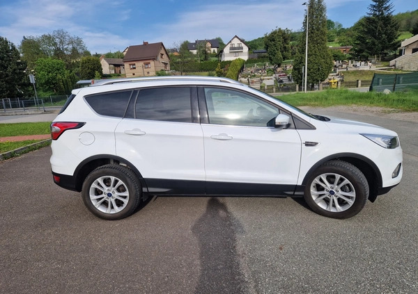 Ford Kuga cena 79500 przebieg: 51900, rok produkcji 2018 z Skoczów małe 172